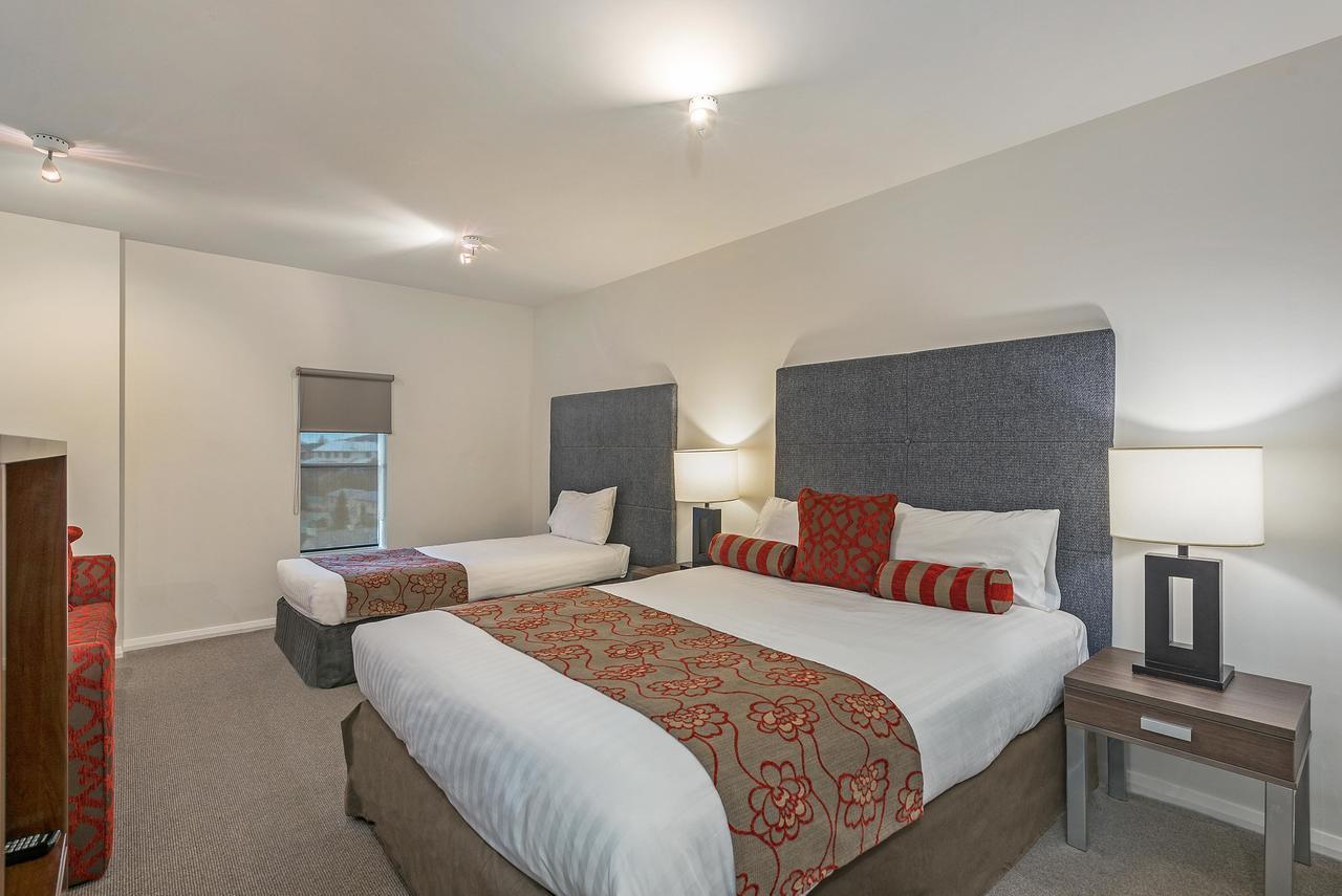 Mantra One Sandy Bay Road Хоубарт Екстериор снимка