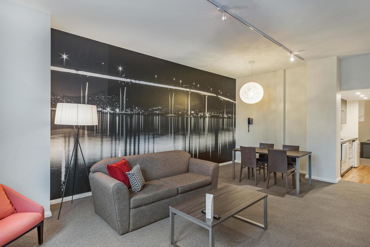 Mantra One Sandy Bay Road Хоубарт Екстериор снимка